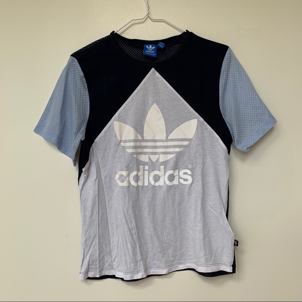 ADIDAS TSHIRT
